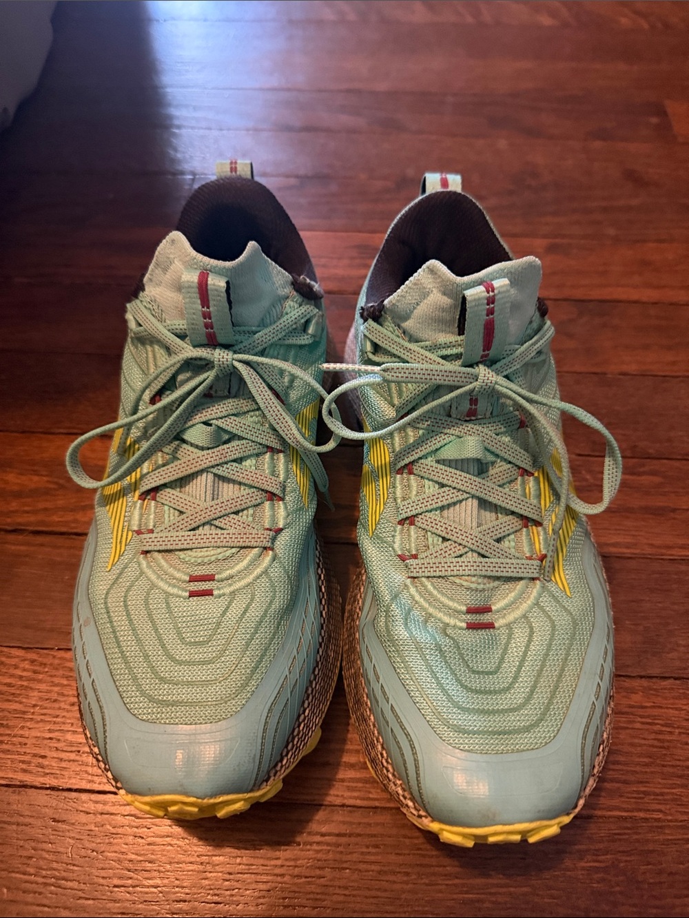 Saucony Endorphin Trail Women’s 9 Cool Mint Acid Running Shoes S10647-26